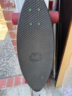 Penny Skateboard Cruiser in Black with Red Wheels (black out edition)